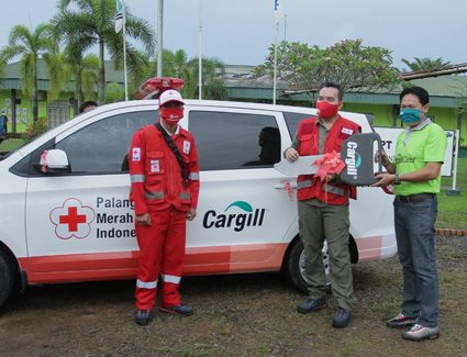 Cargill donates ambulance - inpage image